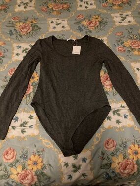 Mangopop Gray Bodysuit